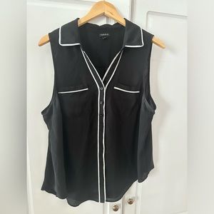 Torrid Sleeveless Button Down
